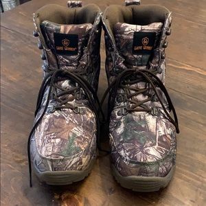 Hunting/hiking boots
